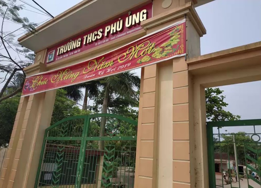  Trường THCS Phù Ủng