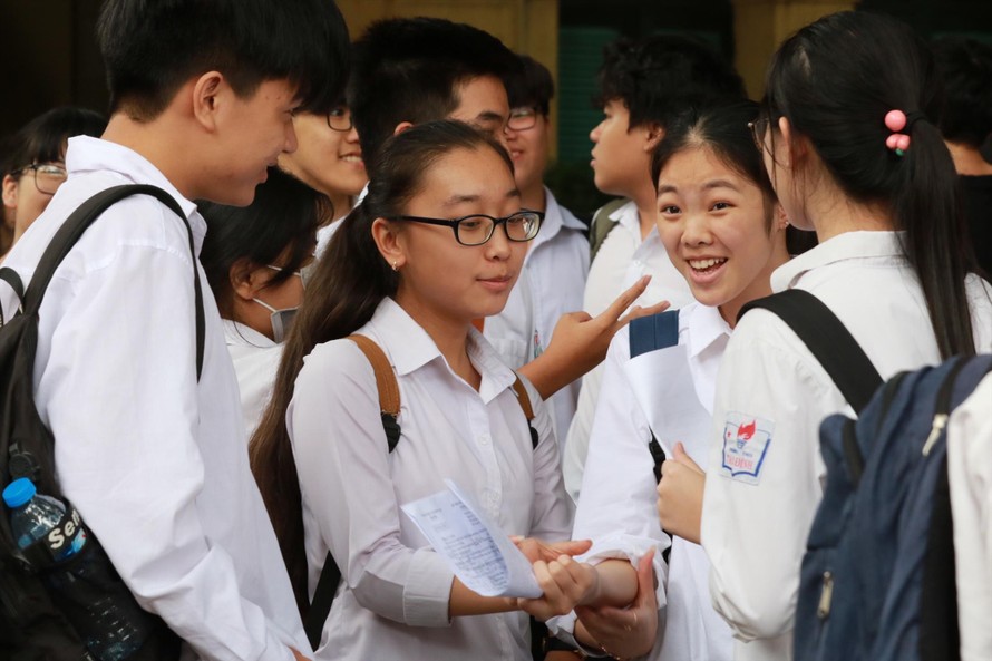 Năm nay, học sinh thi vào lớp 10 Hà Nội với nhiều điểm mới 