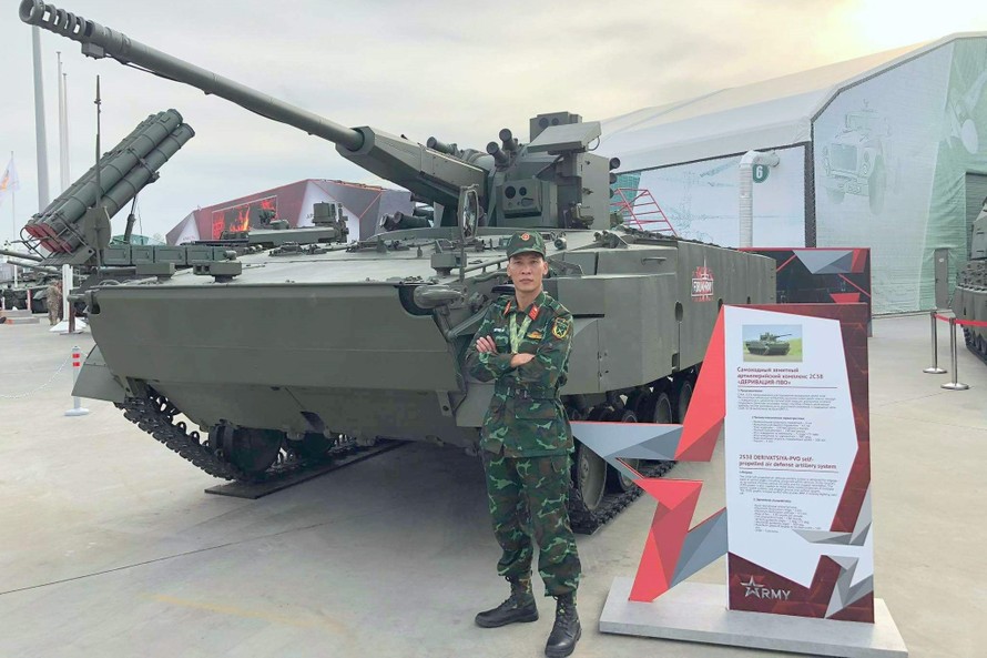 Thiếu tá Trần Việt Hải tại Liên bang Nga trong thời gian tham gia Army Games 2020. ẢNH: NVCC