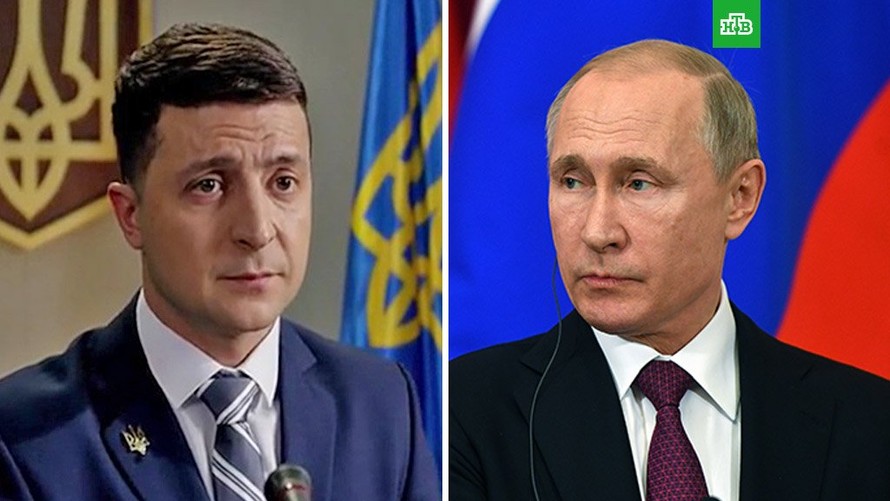 Tổng thống Ukraine Zelensky (trái) và tổng thống Nga Putin. Ảnh: Iaccenters.com