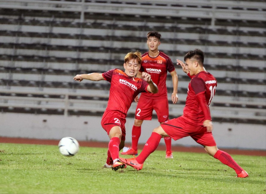 V-League sẽ phải dồn lịch để tăng thời gian cho đội tuyển Việt Nam chuẩn bị cho vòng loại World Cup 2022. Ảnh: VSI