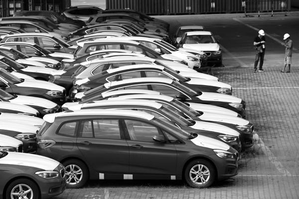 10 tháng đầu năm, Cục Hải quan TPHCM giảm thu 3.600 tỷ đồng từ mặt hàng ô tô nhập khẩu theo Nghị định 116. Ảnh: Tuấn Nguyễn