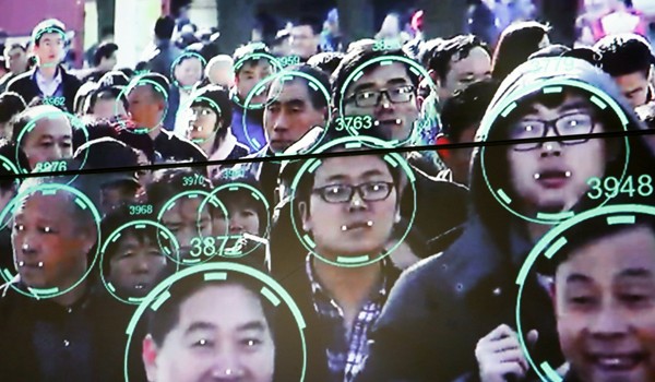 Phần mềm nhận diện từng khuôn mặt được trưng bày tại triển lãm an ninh Trung Quốc 2018 ảnh: SCMP 