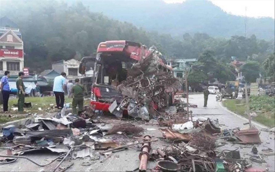 Xe khách tai nạn thảm khốc ở Hoà Bình vào tháng 6/2019 thuộc sở hữu Công ty TNHH Long Giang