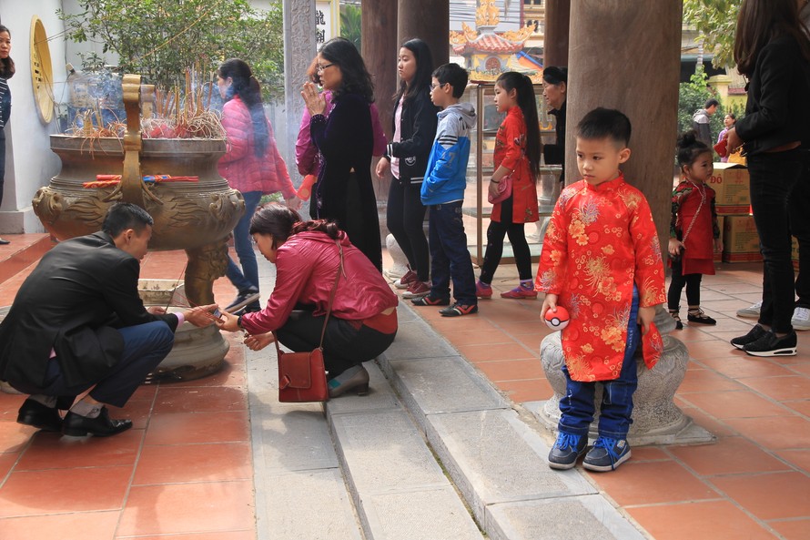 Lên chùa cầu may đầu năm, phong tục đẹp vào dịp Tết của người Việt Ảnh: Nguyễn Mạnh Hà 