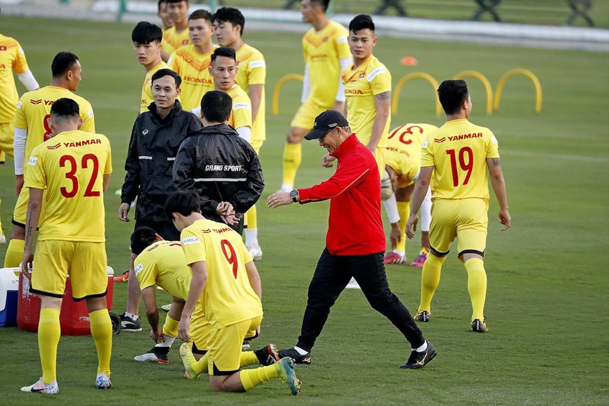 Thời cơ đang ủng hộ HLV Park Hang Seo đưa đội tuyển Việt Nam đoạt vé đi tiếp ở Vòng loại thứ 2 World Cup 2022 ảnh: Anh Tú