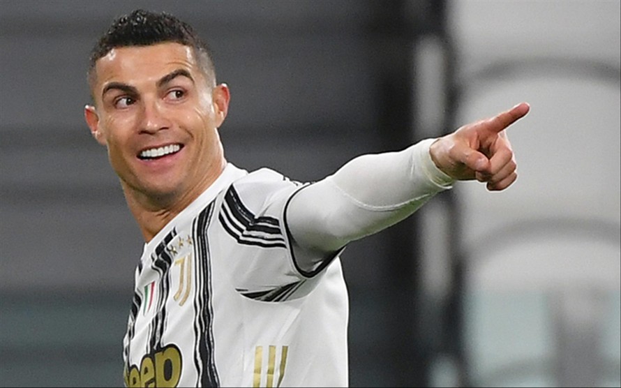 Ronaldo trở về quê nhà trong lúc không có được phong độ tốt 