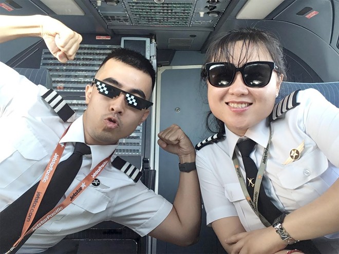 Lê Thị Bích Hồng trở thành nữ cơ trưởng trẻ thứ nhì Việt Nam khi mới 33 tuổi và là nữ cơ trưởng đầu tiên của Hãng hàng không Jetstar Pacific 