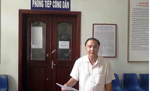 Ông Ninh đang ở Hà Nội để tiếp tục khiếu kiện Ảnh: VL
