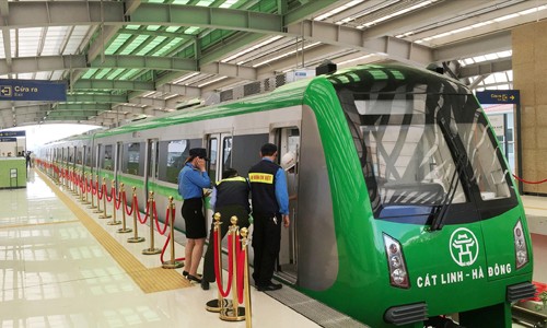 Có kế hoạch đi vào hoạt động thương mại trước Tết nhưng metro Cát Linh-Hà Đông vỡ tiến độ lần thứ 7
