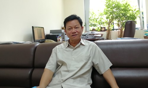 Nhà thơ Nguyễn Linh Khiếu phản đối việc đạo thơ sau nhiều lần “xuê xoa” và bị kiện ngược