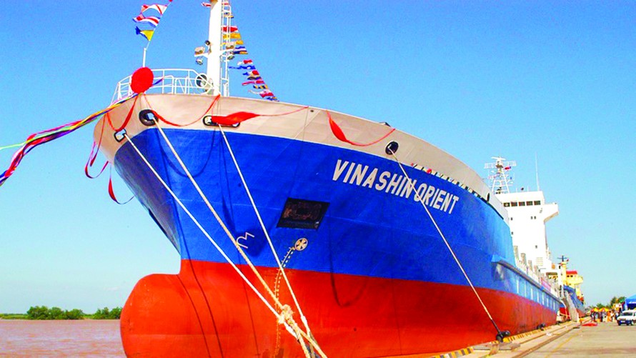 Vinashin từng một thời là tập đoàn lớn nhất trong các tập đoàn nhà nước, với các tàu đóng mới liên tục được hạ thuỷ