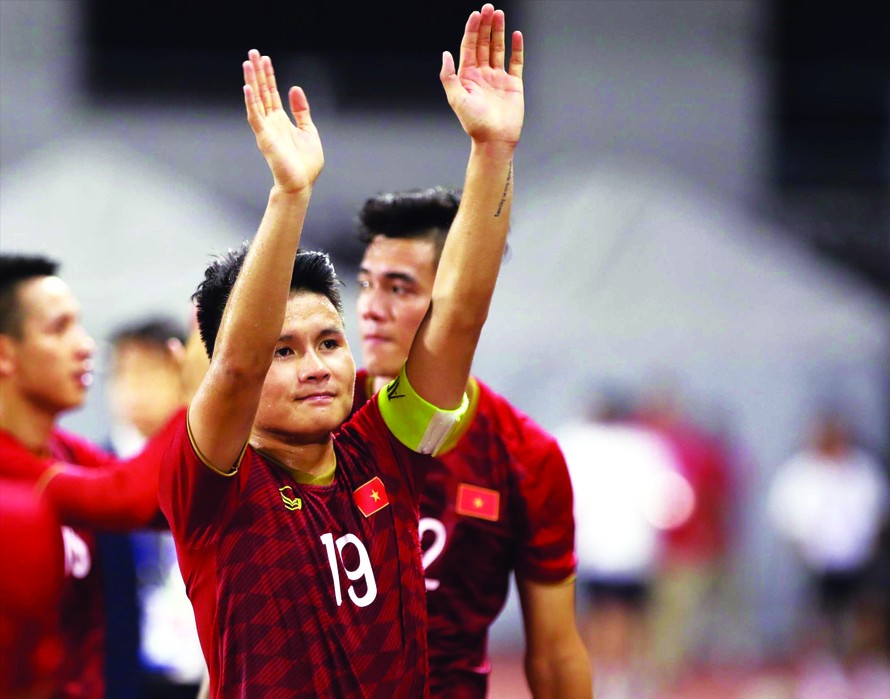 Quang Hải chỉ chơi được trọn vẹn 90 phút trận đấu gặp Indonesia ở SEA Games trước khi dính chấn thương ảnh: HỮU PHẠM 
