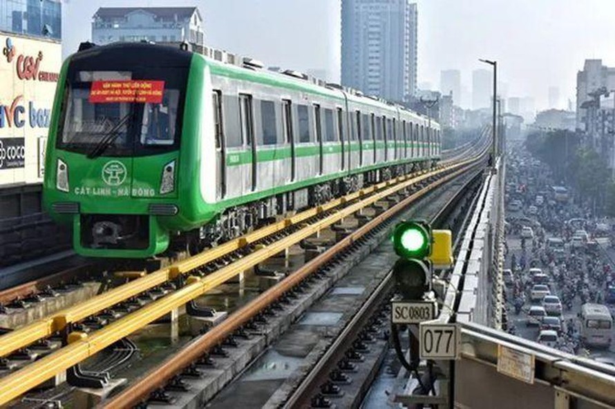 Đường sắt đô thị tuyến Cát Linh - Hà Đông vẫn chưa thể đưa vào khai thác thương mại do chưa xong thủ tục.