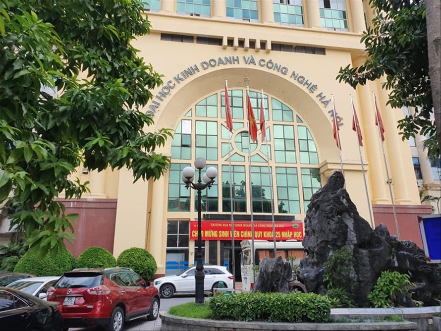 Trụ sở ĐH Kinh doanh- Công nghệ tại Hà Nội 