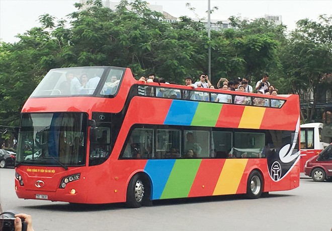 Hà Nội sẽ có thêm một tuyến xe buýt 2 tầng tương tự tuyến 1 đang hoạt động. Ảnh: T.Đảng