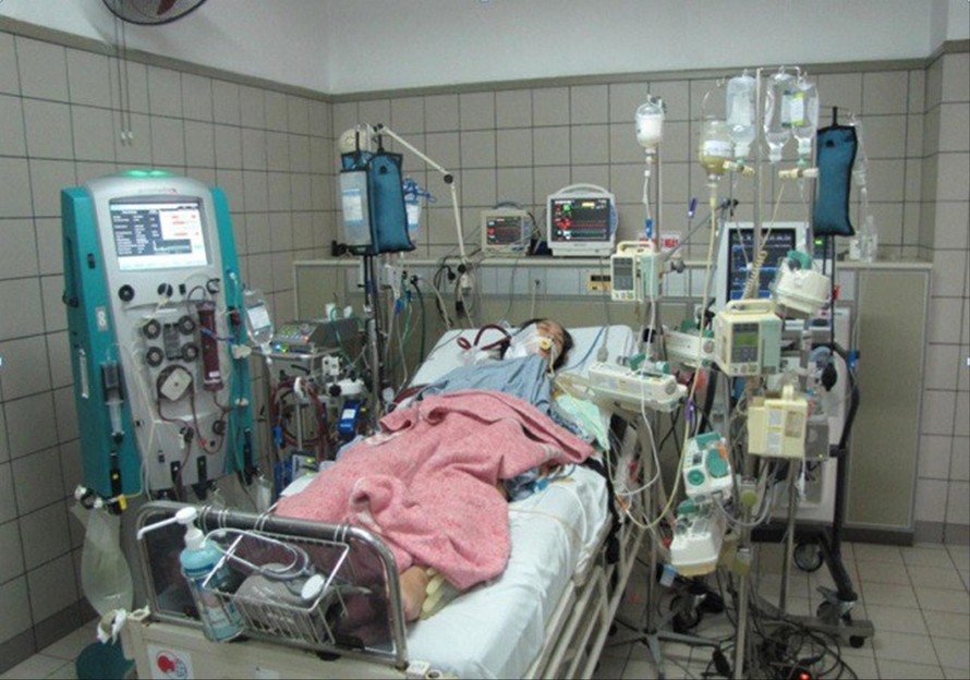 Bệnh nhân viêm cơ tim được cứu sống nhờ kỹ thuật cao ECMO 