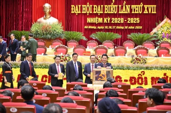 Ông Đặng Quốc Khánh tái đắc cử Bí thư Tỉnh uỷ Hà Giang với số phiếu tuyệt đối