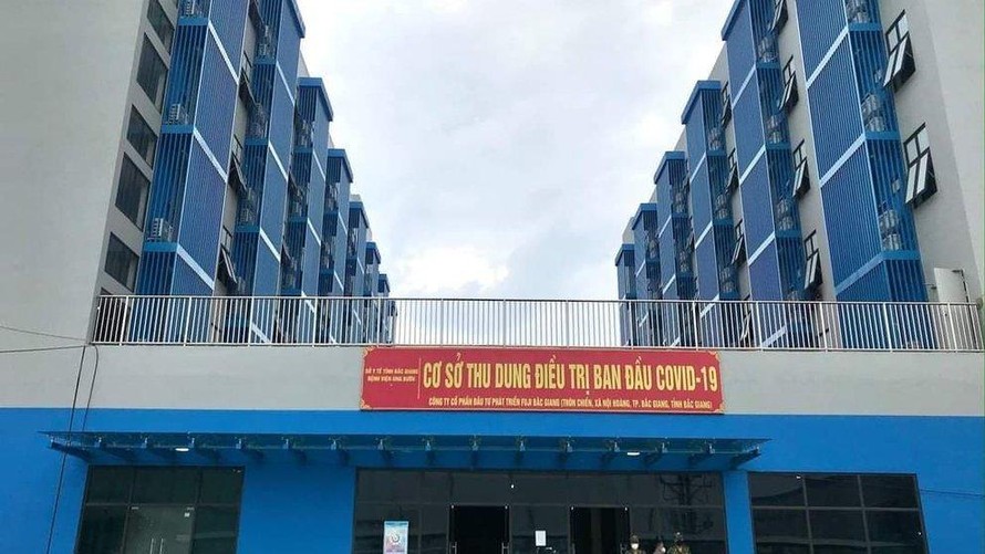 Bên trong cơ sở thu dung 1.800 bệnh nhân COVID-19 ở Bắc Giang 