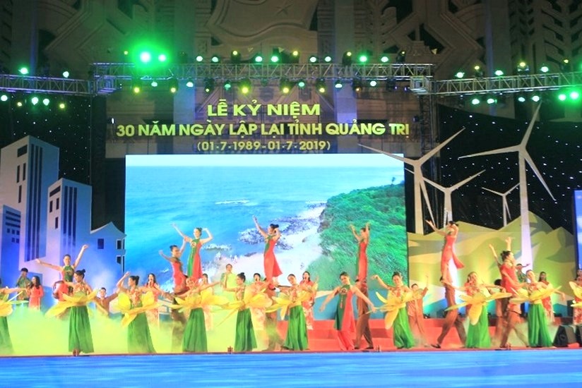 Chương trình nghệ thuật tại Lễ kỷ niệm 30 năm lập lại tỉnh Quảng Trị (1/7/1989 – 1/7/2019).