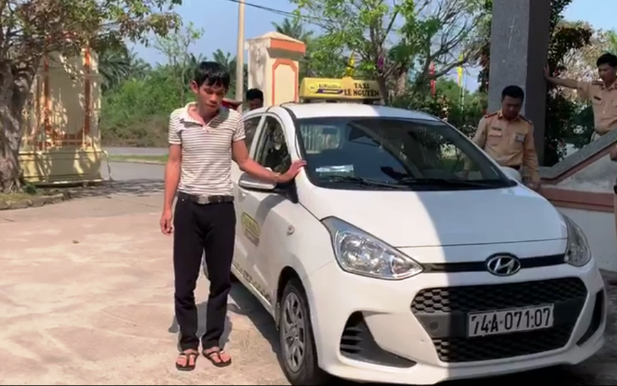Nguyễn Quang Đức bị phạt 50 triệu 500 ngàn đồng do điều khiển ôtô không có giấy phép, dương tính với ma túy.