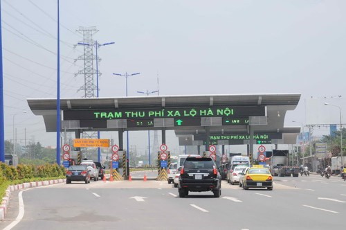 TPHCM dừng thu phí qua trạm BOT Xa lộ Hà Nội từ 1/1/2018