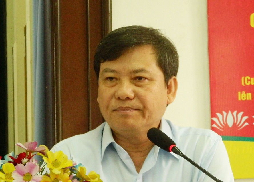 Đại biểu Lê Minh Trí, Viện trưởng Viện KSND Tối cao trả lời các cử tri