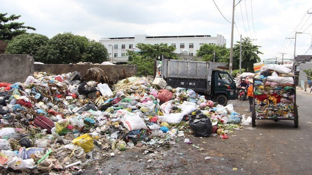 Mỗi ngày, TPHCM phát sinh hơn 1.500 tấn rác thải nhựa 