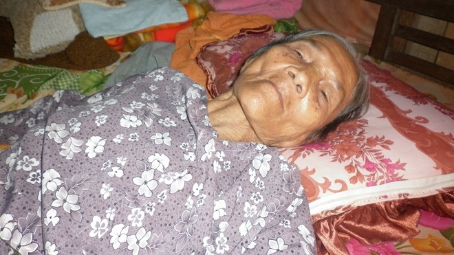 Bà cụ Trần Thị Nhẫn (92 tuổi) vẫn khẳng định là không phải do ông Minh làm
