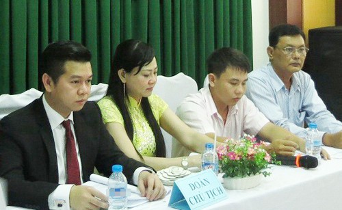 Chủ tịch HĐQT Trần Văn Chương (trái). Ảnh: Trần Quốc