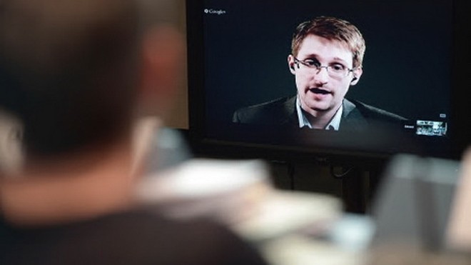 Cựu nhân viên tình báo Mỹ Edward Snowden tiết lộ rằng chỉ có 4 nước Anh, Canada, Úc và New Zealand là không bị Mỹ nghe lén - Ảnh: AFP 