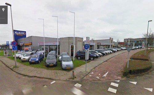 Đại lý xe Kia ở Edelgasstraat, Hà Lan. Ảnh dữ liệu từ năm 2010 trên Google Maps.