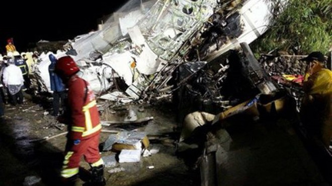 Hiện trường vụ tai nạn của chuyến bay GE 222.