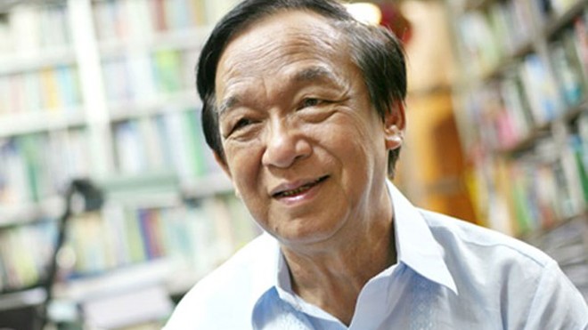 Giáo sư, Nhà giáo nhân dân Nguyễn Lân Dũng 