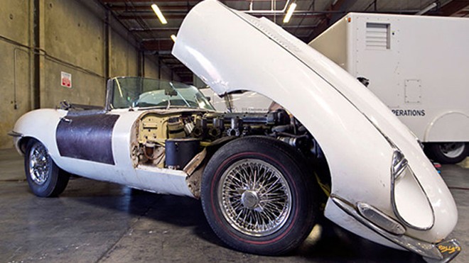 Chiếc xe cổ Jaguar được tìm thấy sau 46 năm bị đánh cắp