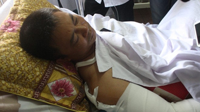  Lái xe Phan Đình Ninh đang điều trị tại bệnh viện 