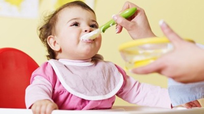 6 thực phẩm không dành cho trẻ dưới 1 tuổi 