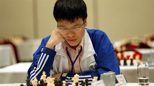 Lê Quang Liêm có chiến thắng đầu tay giải Millionaire Chess 2014 tại Mỹ. Ảnh: Vietnamchess.