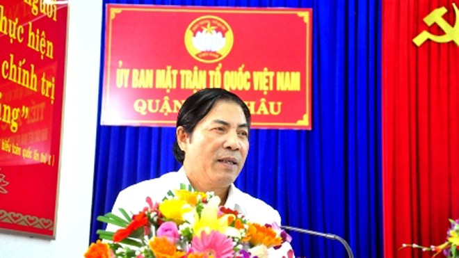 Ông Nguyễn Bá Thanh vẫn thường xuyên trao đổi với công việc với cấp dưới qua điện thoại 