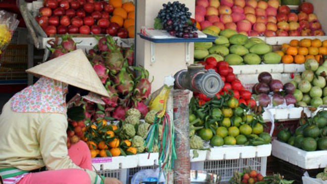 Trái cây VN đang gặp khó bởi hàng Thái Lan ngay trên thị trường nội địa - Ảnh: Chí Nhân/ Thanh Niên