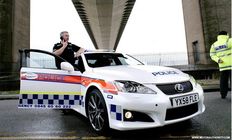 'Điểm danh' 10 xe cảnh sát nhanh nhất thế giới