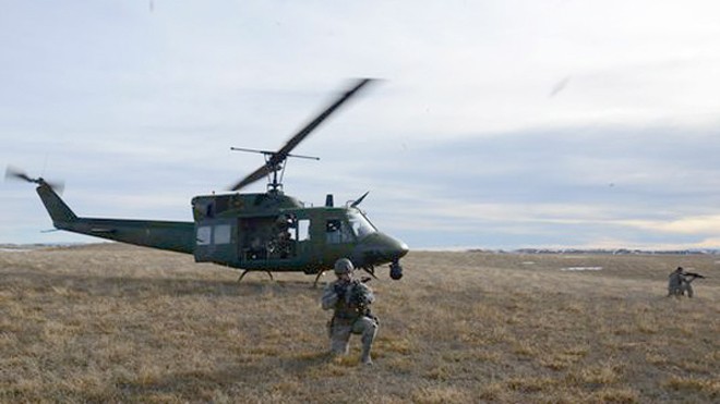 Không lực Mỹ yêu cầu thay thế các trực thăng UH-1N Iroquois bằng trực thăng Black Hawk hiện đại hơn - Ảnh: Không lực Mỹ