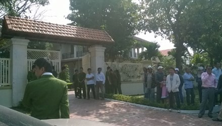 Lễ viếng ông Nguyễn Bá Thanh bắt đầu từ 14g30 ngày 14/2 tại nhà riêng.