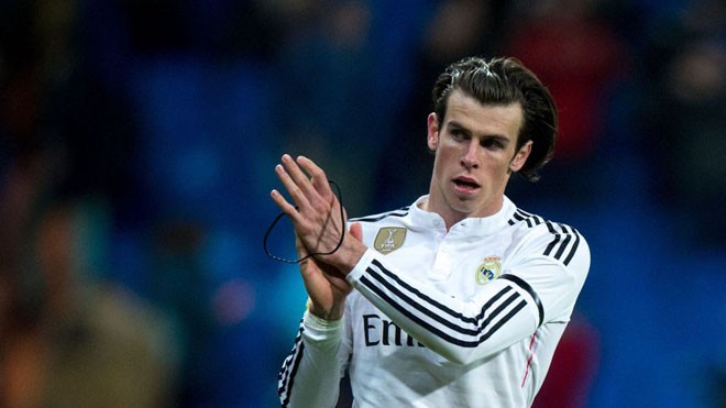 Tới M.U, tương Bale ngang Rooney.