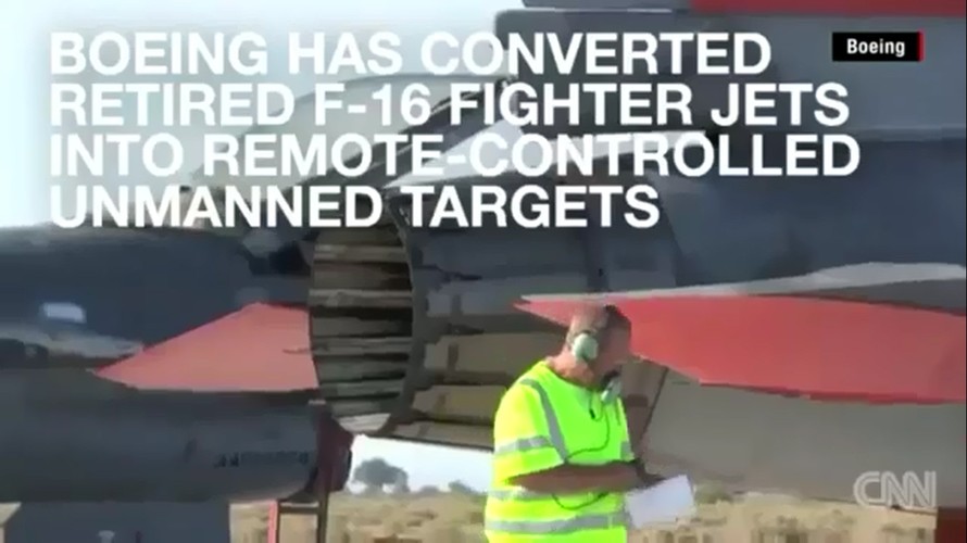 Chiến đấu cơ F-16 điều khiển từ xa