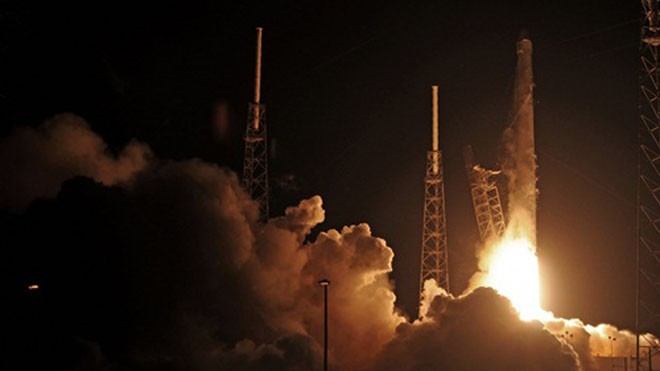 Tên lửa Falcon 9 của SpaceX được phóng đi từ căn cứ Cape Canaveral, Mỹ. Ảnh: AFP