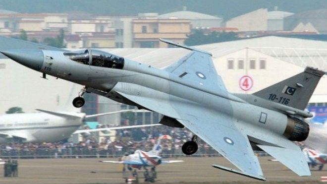 Trung Quốc bán 110 chiến đấu cơ thần sấm JF-17 cho Pakistan