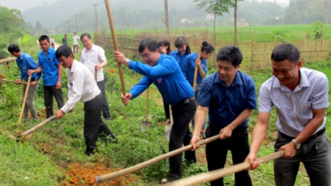 Khởi động cầu nông thôn bản Trang