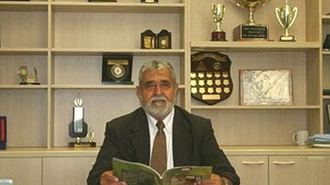 Ông Omar Hallak, hiệu trưởng trường Hồi giáo Al-Taqwa ở Melbourne. (Ảnh: Daily Mail)
