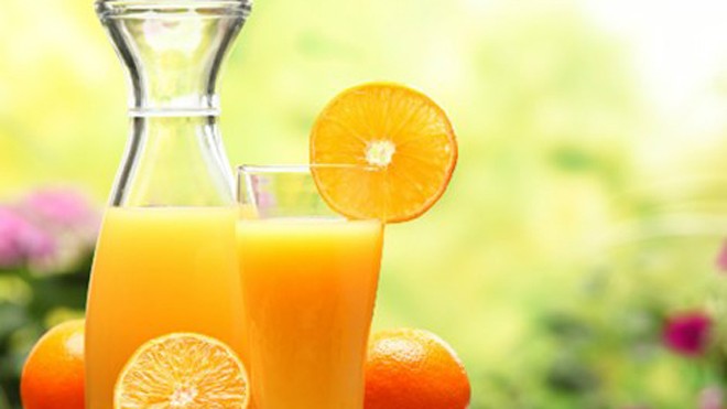 Nước cam mang lại nhiều lợi ích với sức khỏe não bộ. Ảnh:Rawfoodsolution.